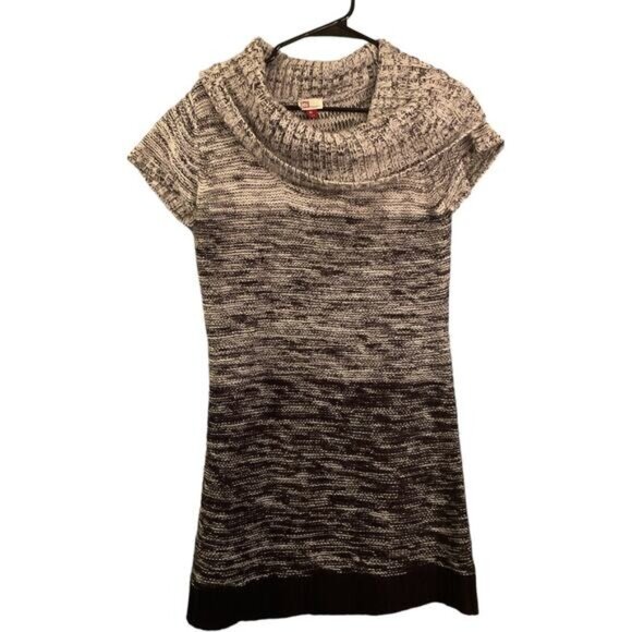 L.E.I. Junior Ladies XL Knit Sweater Dress Black & White Gradient Short Sleeve - Picture 1 of 10